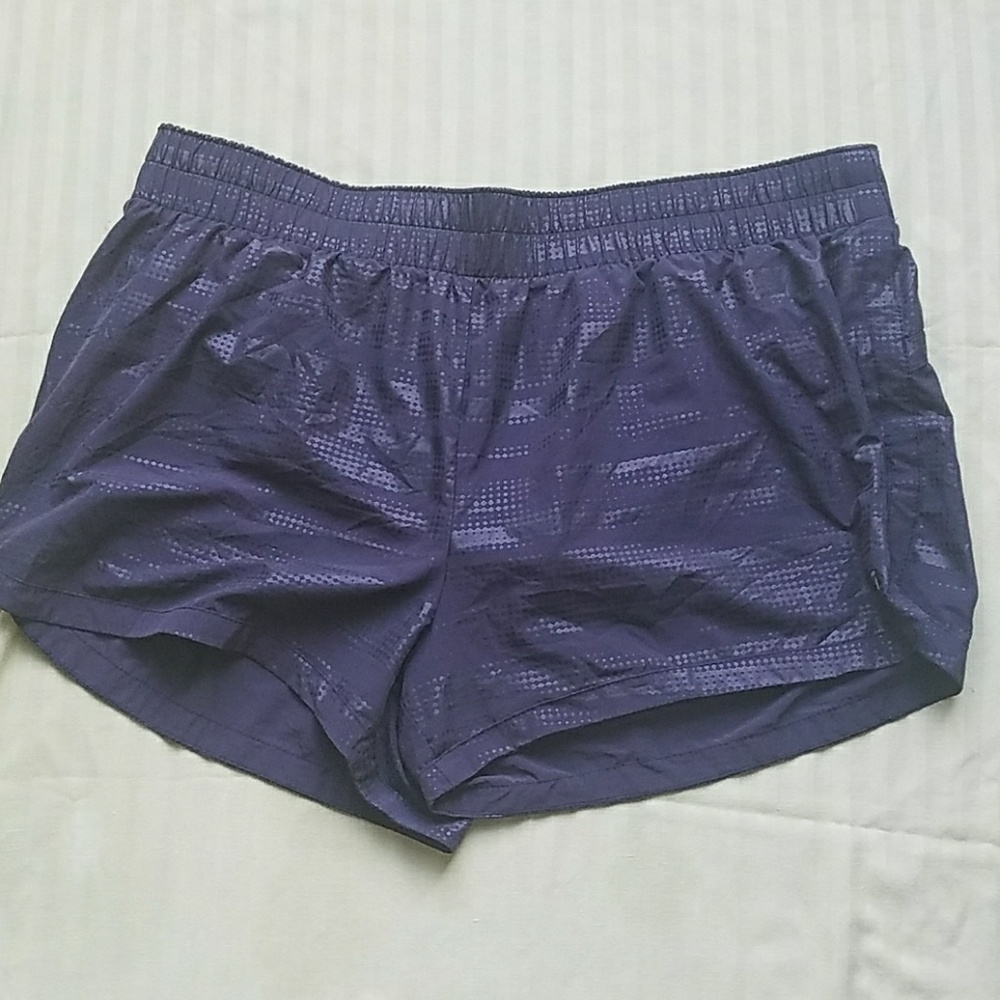 Gap jogging shorts